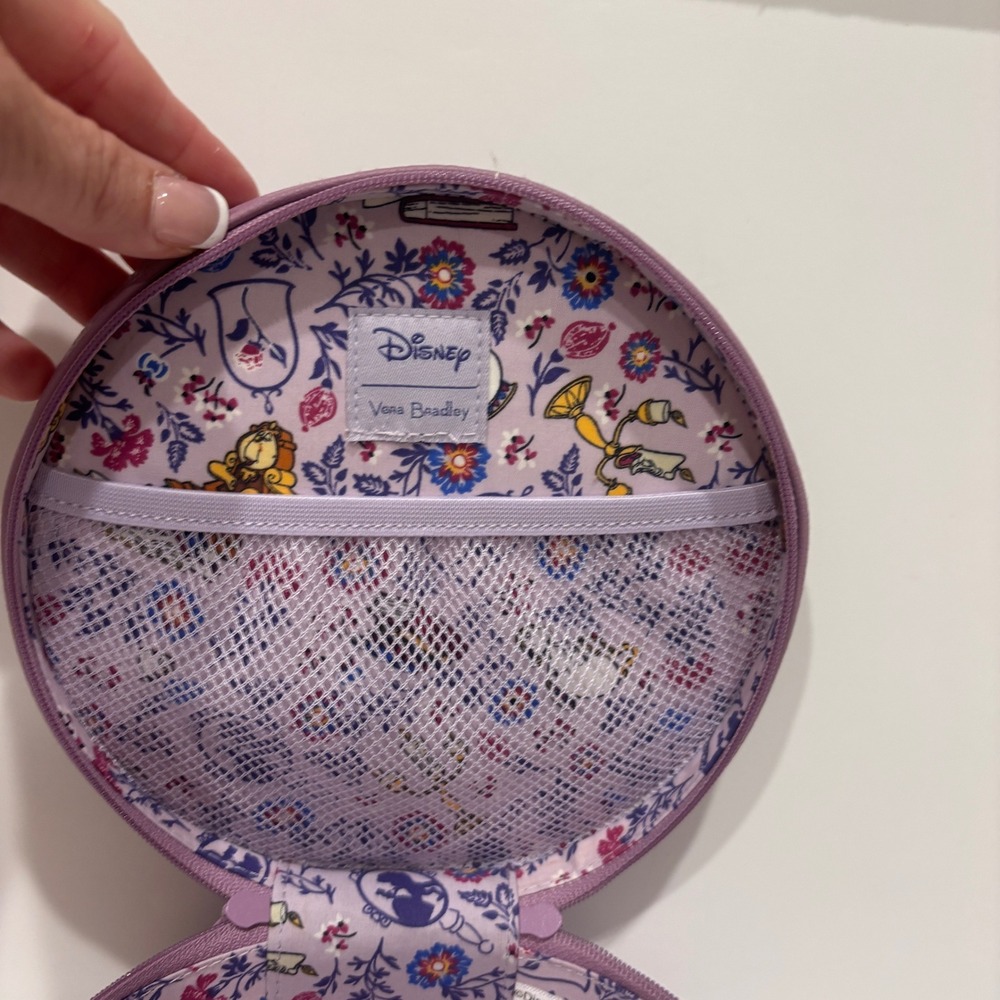 Disney Vera Bradley Beauty and the Beast Mrs Potts Chip Round Cosmetic Case Bag - Picture 7 of 11
